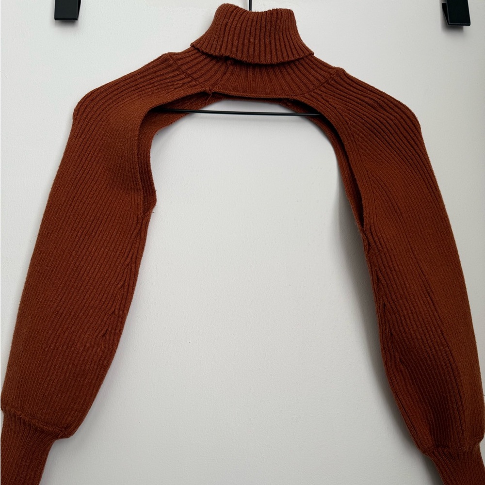 Sweater Cut Out